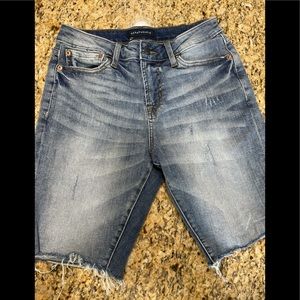 Size 27 slim cut off Jean shorts